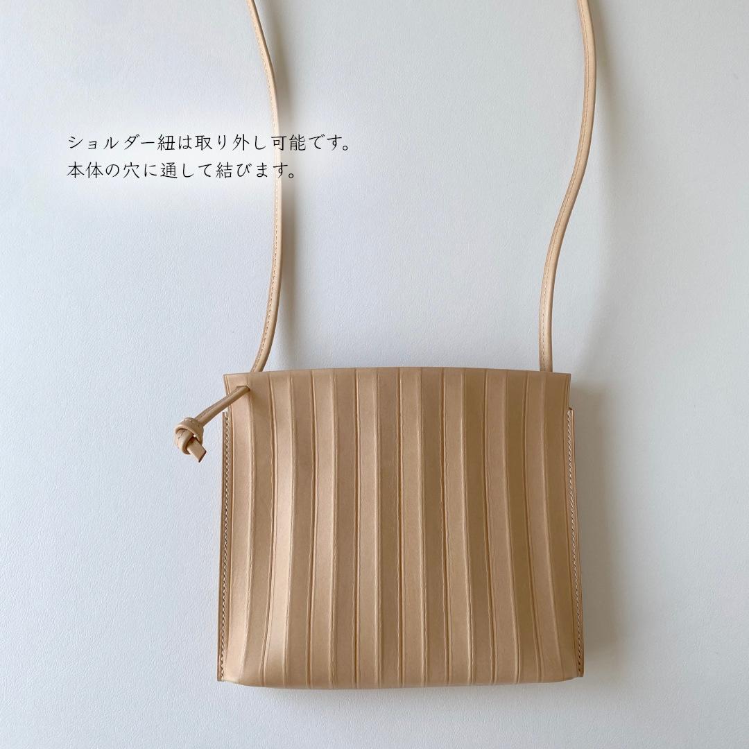 ジグザグの横長本革スマホポシェット（キナリ） | 7枚目