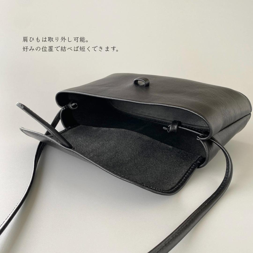 Ume／ スキマからも取り出せる、イタリアンレザーのベルト留めミニポシェット | 7枚目