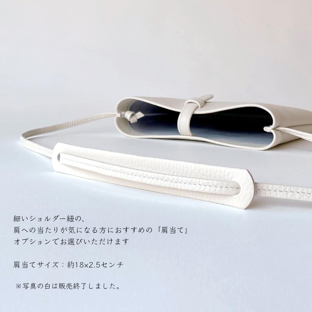 雨の日も／サッと荷物を取り出せる牛革ポシェット（アイスグレー）／サコッシュ　ミニショルダー【受注製作】 | 16枚目