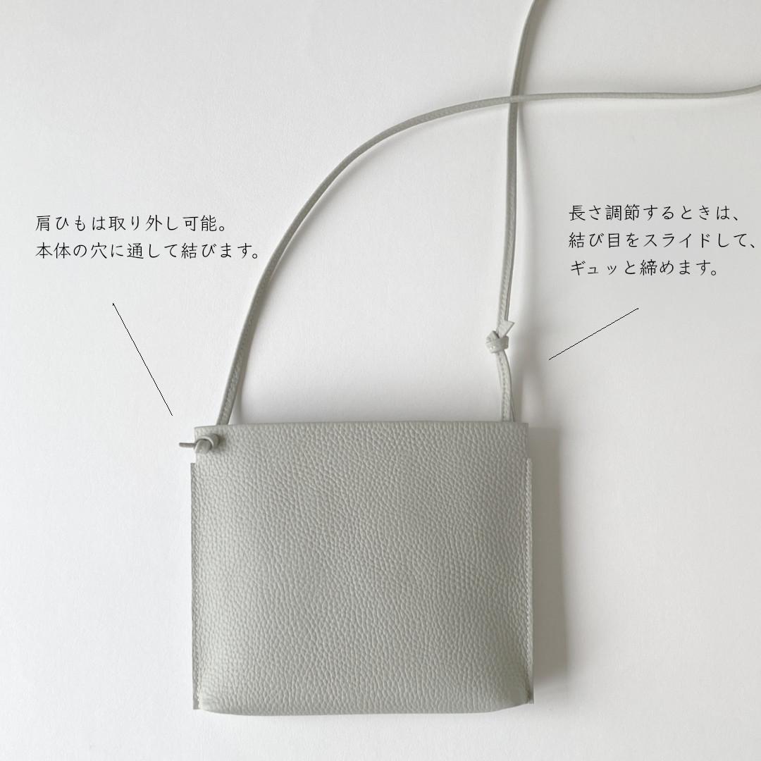 ワケありな逸品／雨の日も／横長の1番シンプルな本革スマホポシェット/アイスグレー | 14枚目