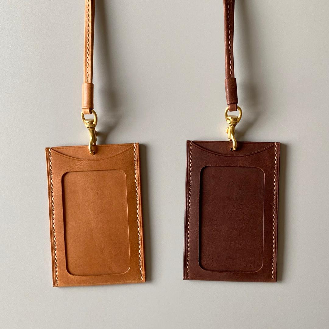 アウトレット/手縫い/IDカードホルダーとネックストラップ1枚目の画像